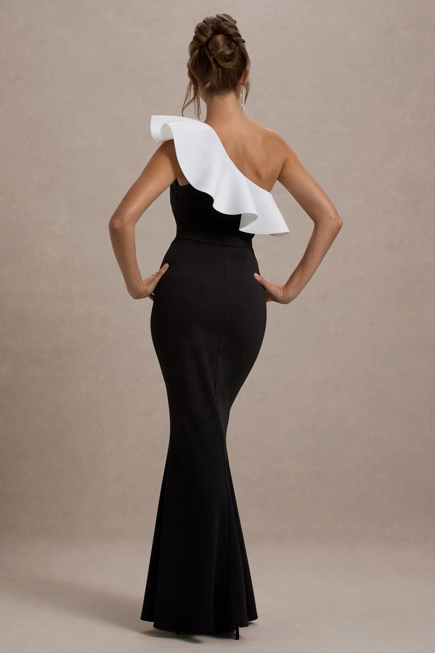 Berkley | Black & White Ruffled One-Shoulder Maxi Dress