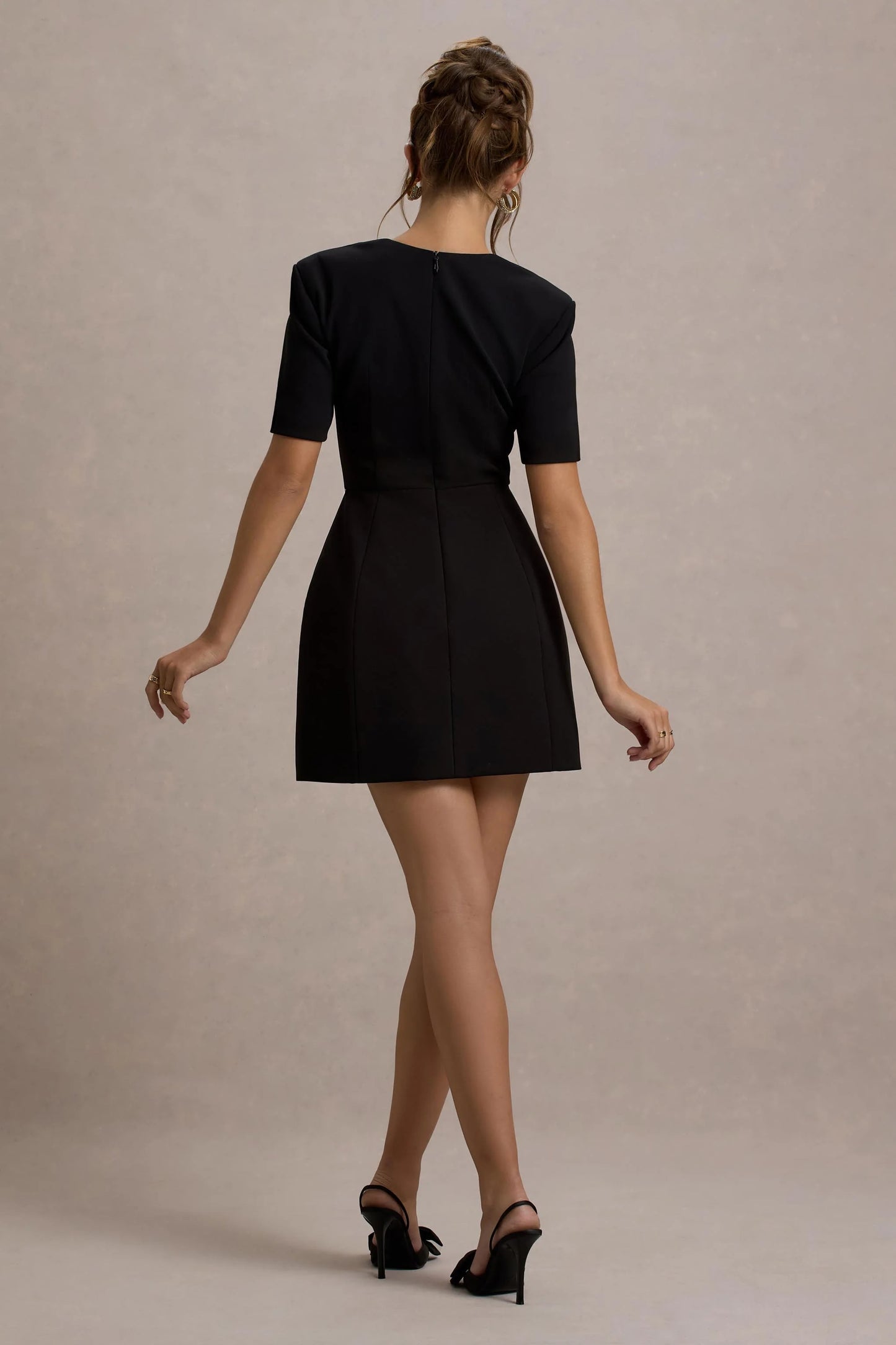 Johanna | Black Sweetheart Short-Sleeve Mini Dress