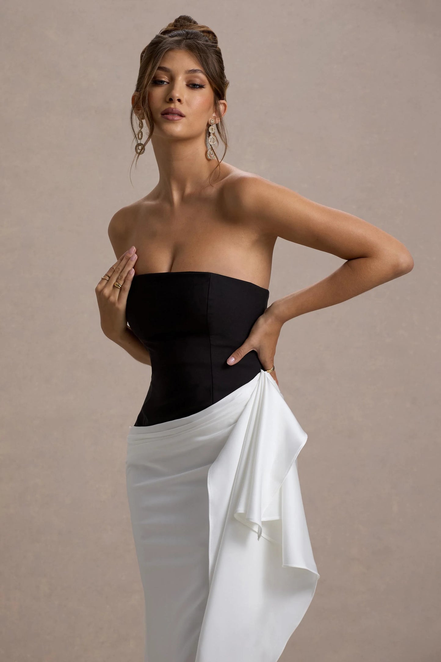 Kalinda | Black And White Strapless Maxi Dress With Draped Skirt