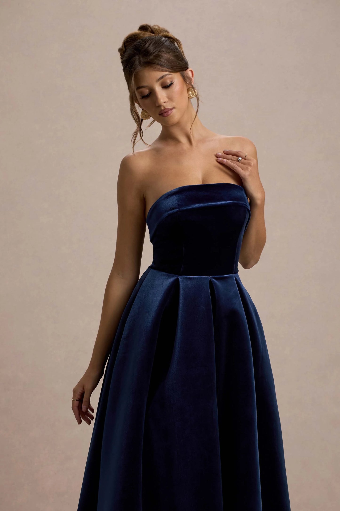 Addina | Navy Velvet Bandeau Skater Midi Dress