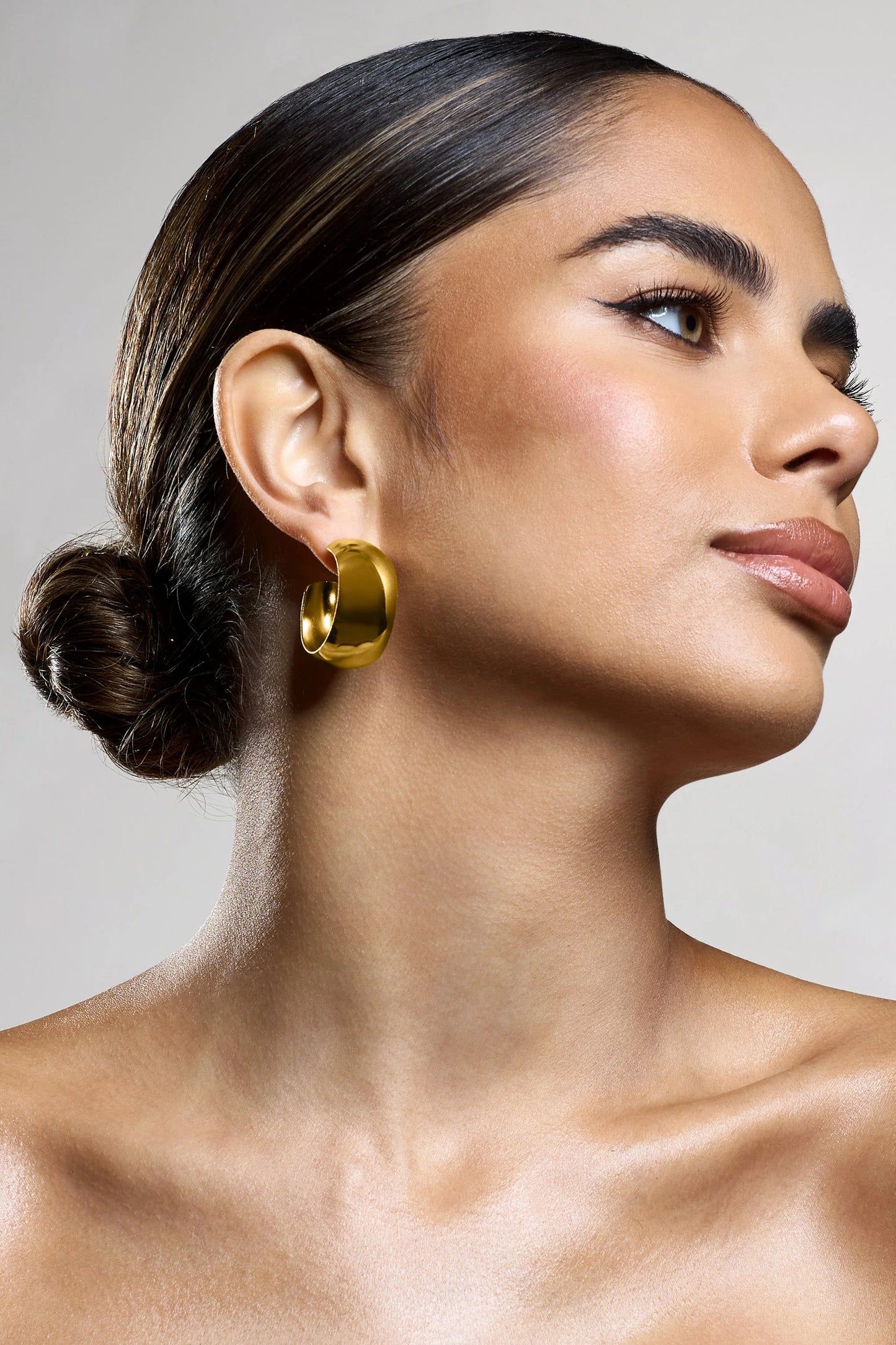 Isabeau | Gold Chunky Hoop Earrings