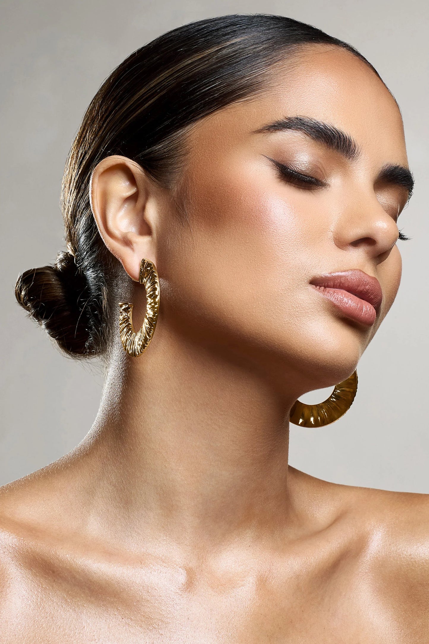 Gamora | Gold Textured Chunky Hoops