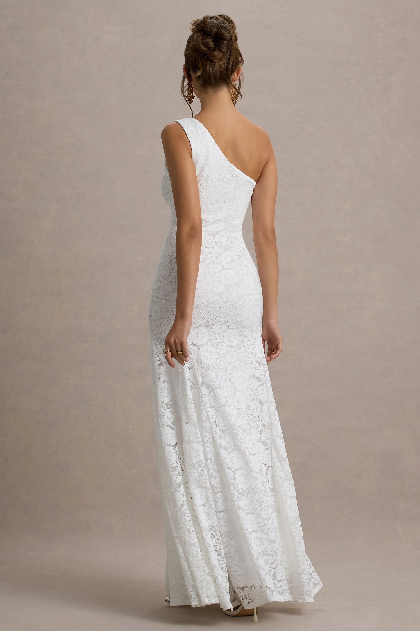 Gigou | White Lace Asymmetric Maxi Dress