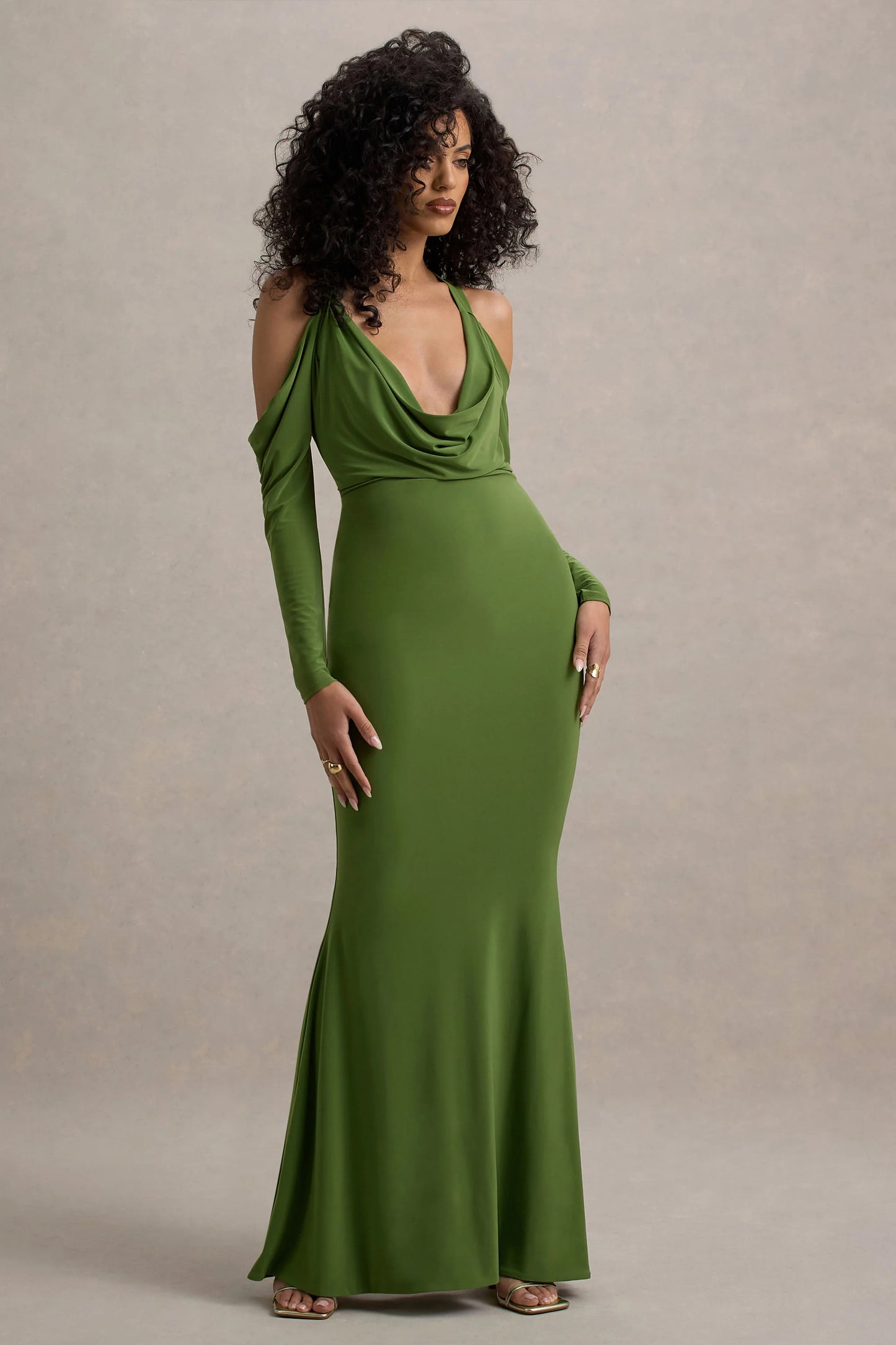 Hurghada | Green Plunge-Neck Long-Sleeve Maxi Dress