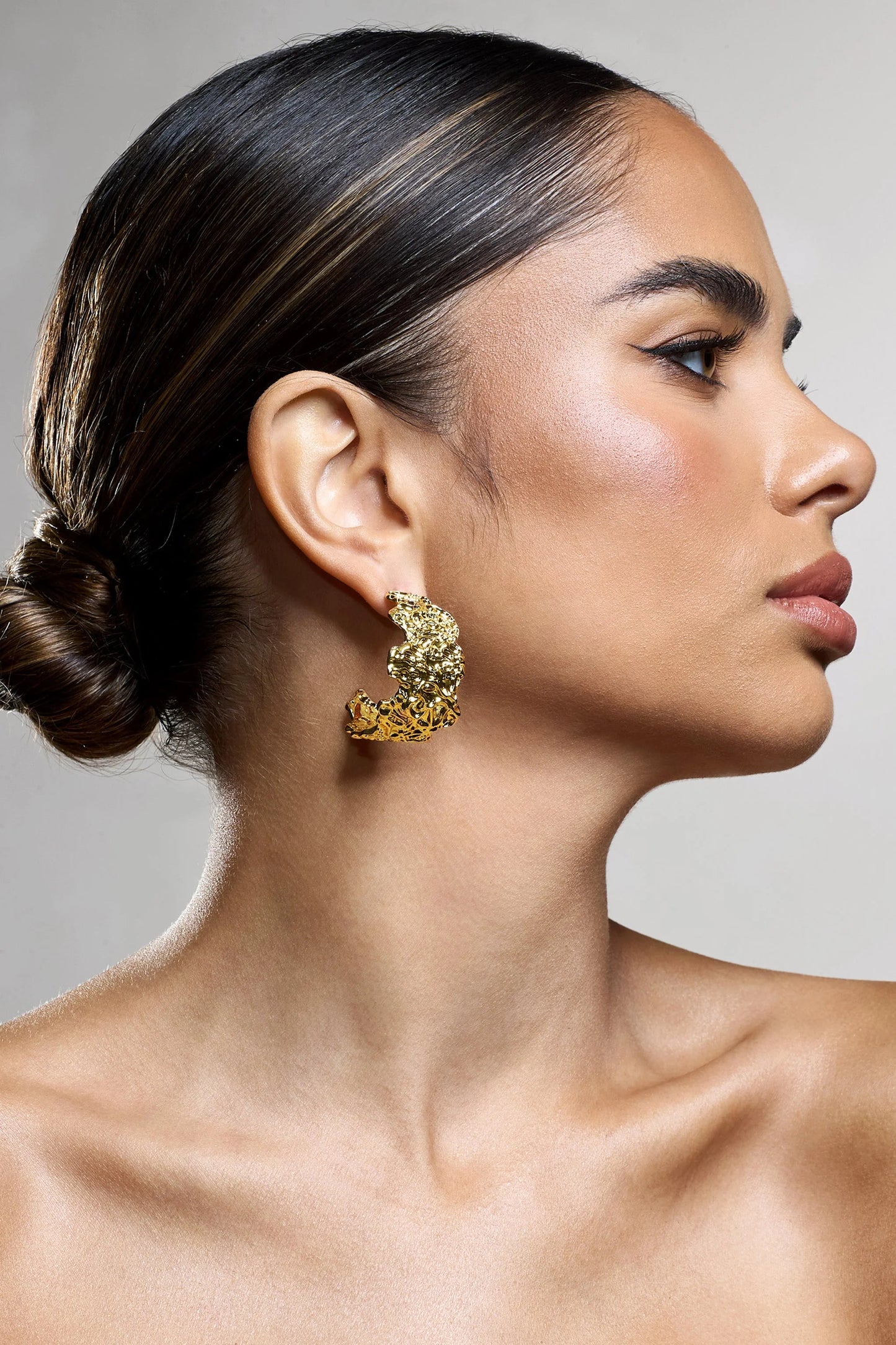 Hermione | Gold Textured Chunky Hoop Earrings