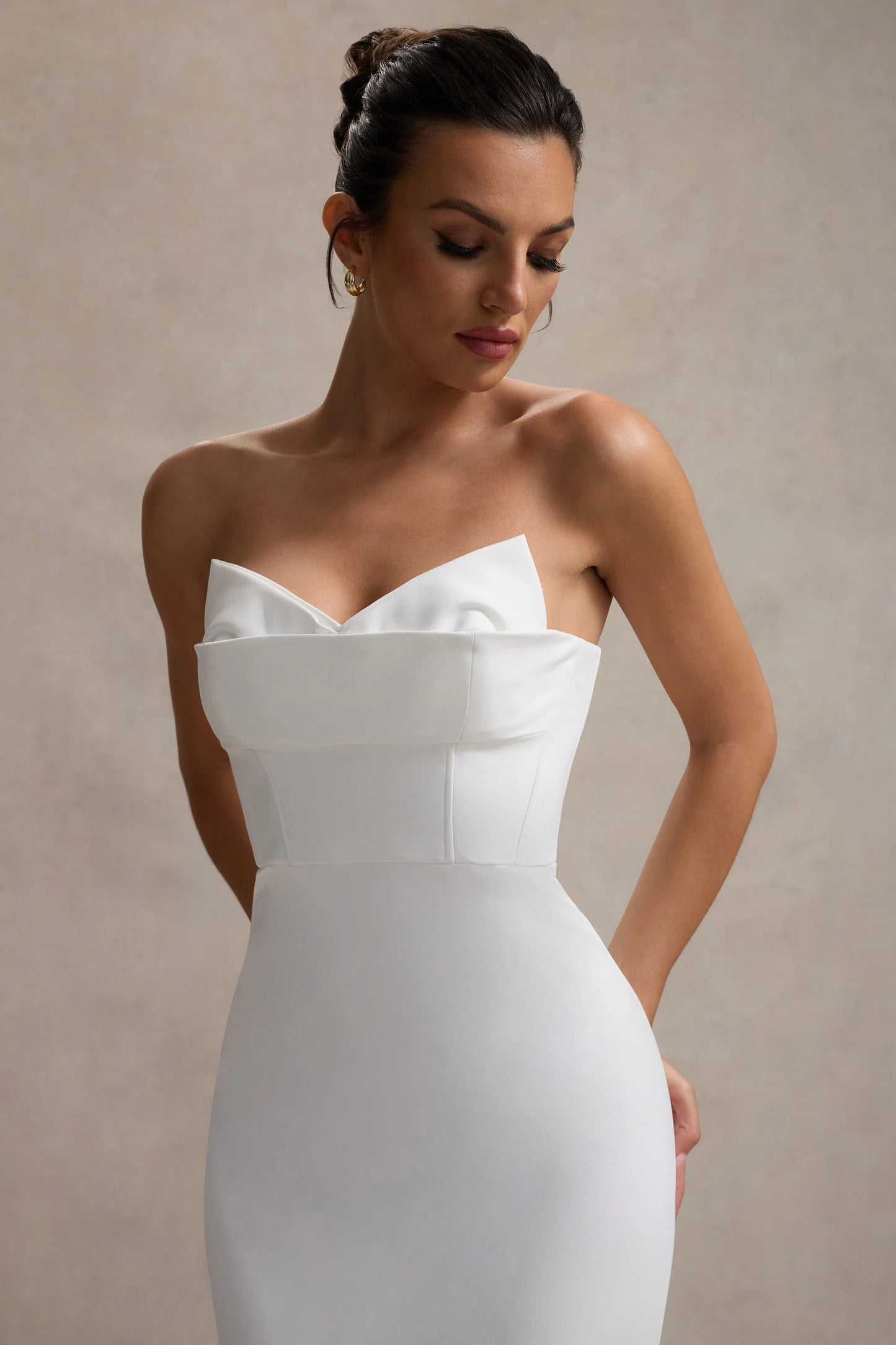 Emmelina | White Corset Maxi Dress With Volume Hem