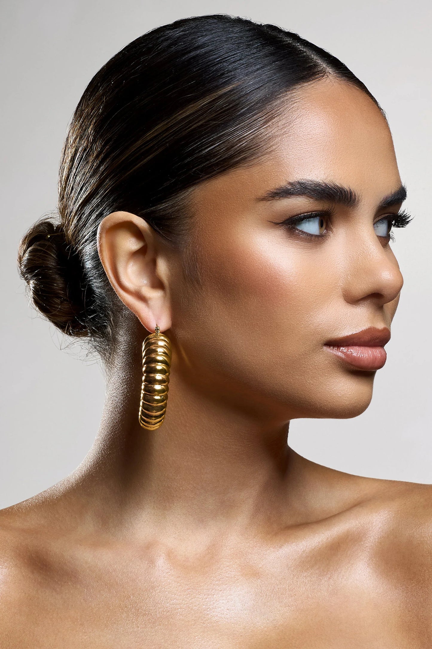 Dover | Gold Chunky Ribbed Hoop Earrings