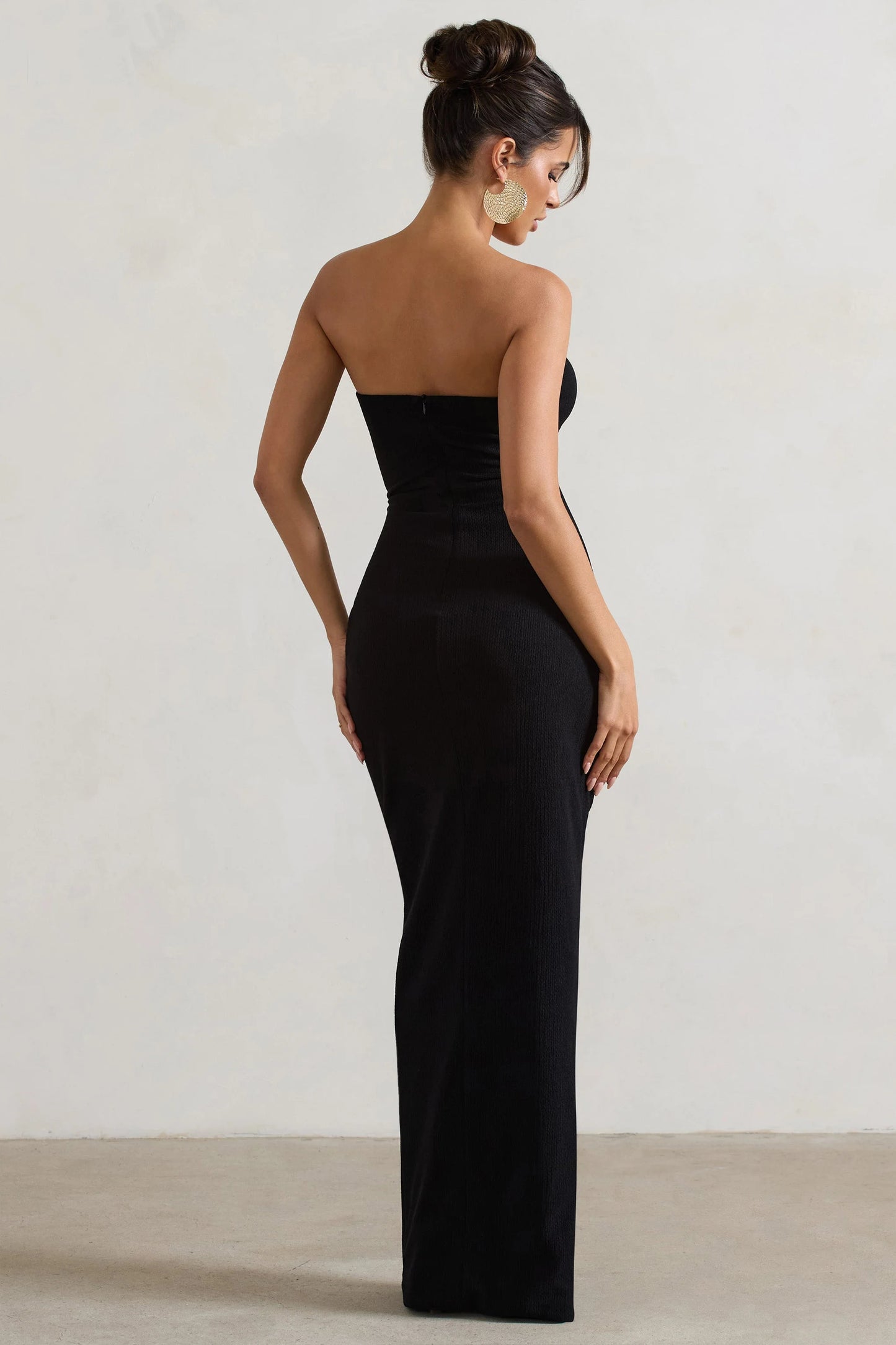 Cancun | Black Crinkle Strapless Cut-Out Maxi Dress With Twist