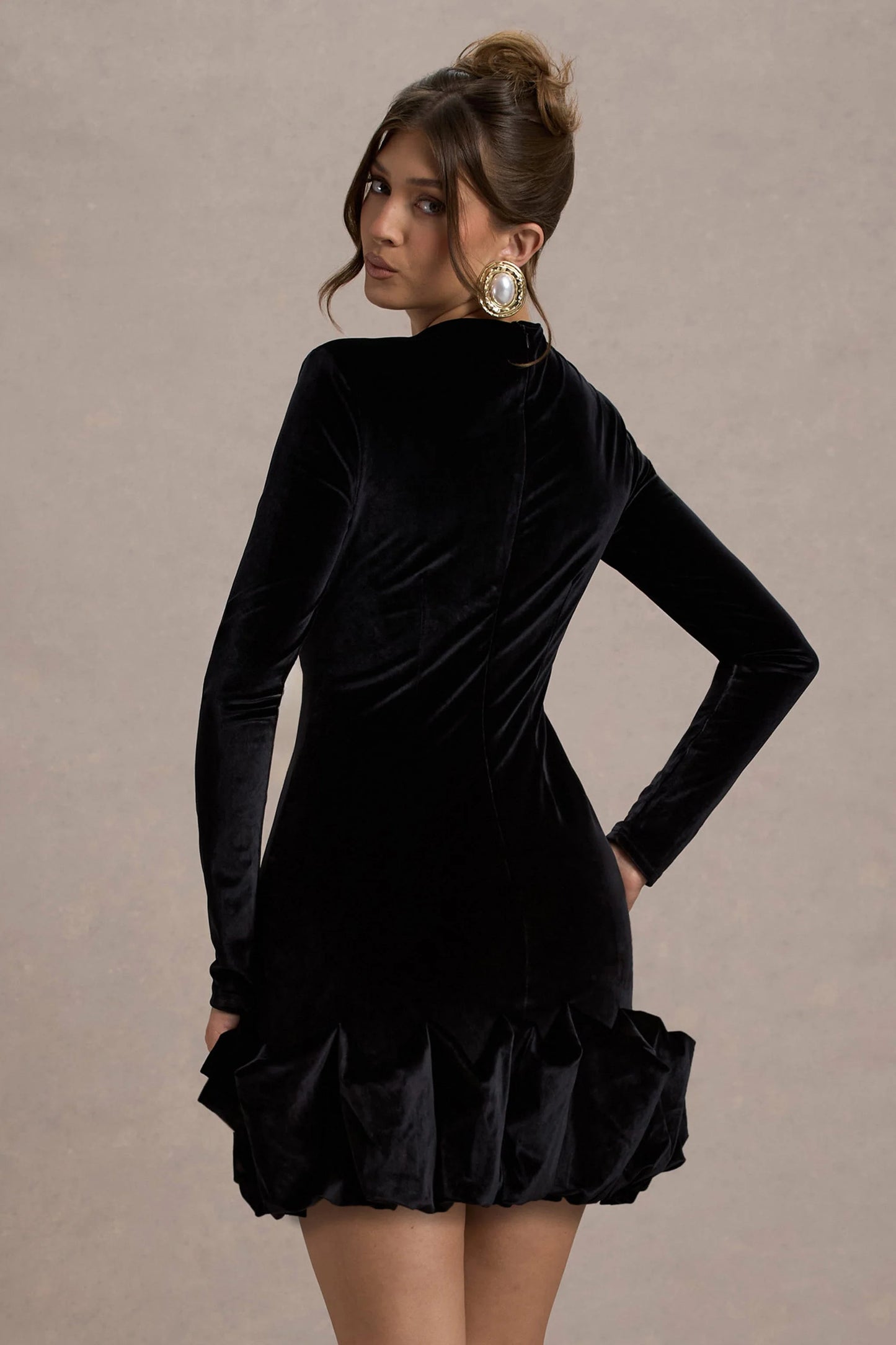 Claudine | Black Velvet Long-Sleeved Ruffled Mini Dress