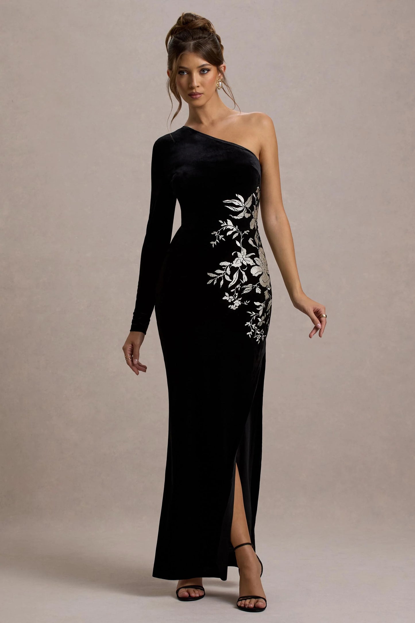 Chance | Black Embroidered Velvet One-Sleeve Maxi Dress