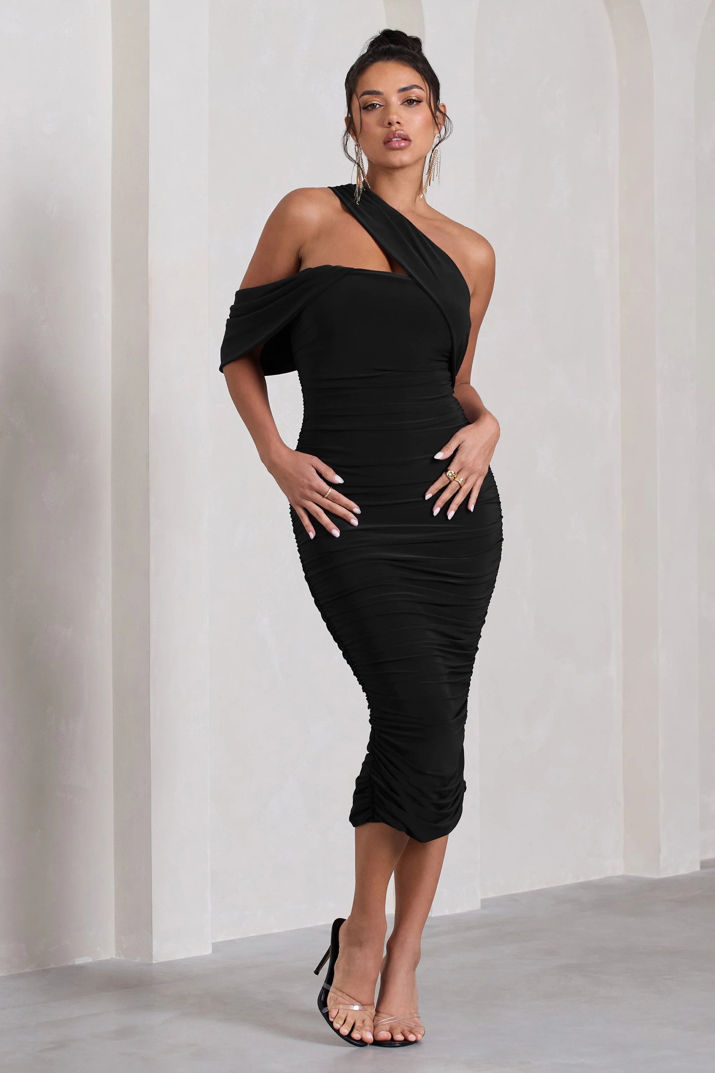 Cici | Black Asymmetric One Shoulder Ruched Midi Dress