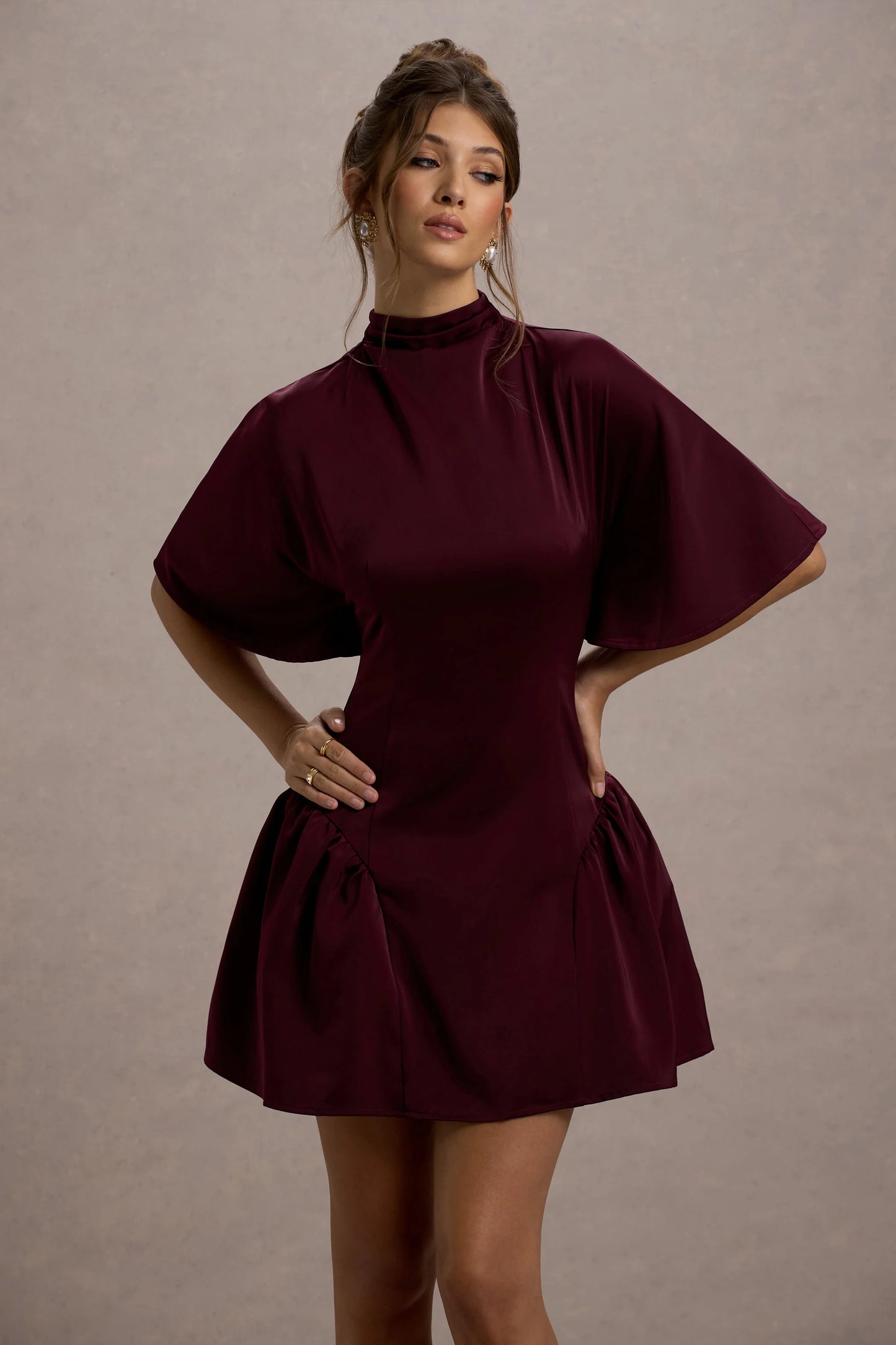 Alva | Burgundy High-Neck Short-Sleeve Mini Dress With Volume Skirt