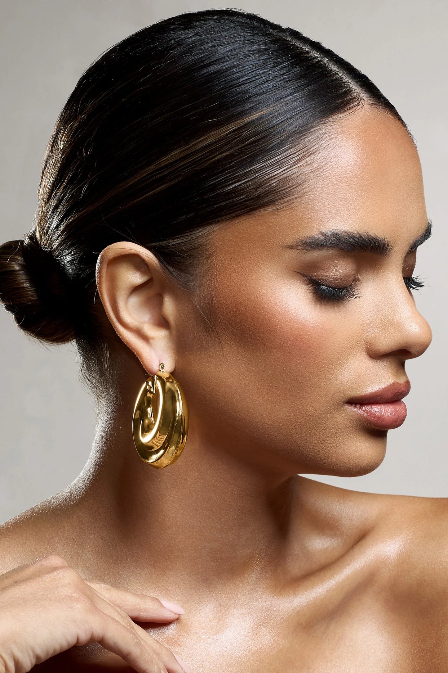 Iowa | Gold Chunky Statement Hoop Earrings