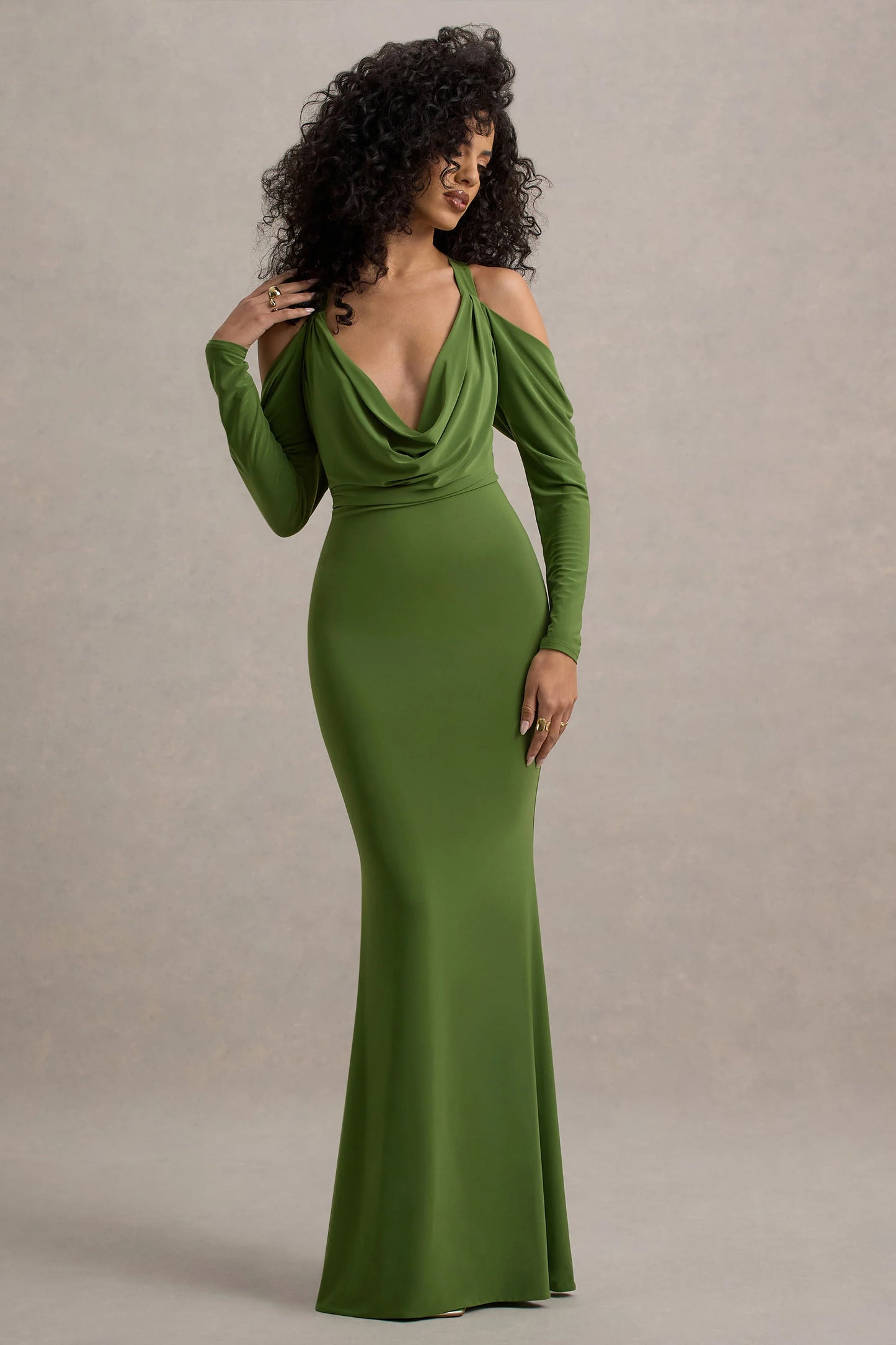 Hurghada | Green Plunge-Neck Long-Sleeve Maxi Dress