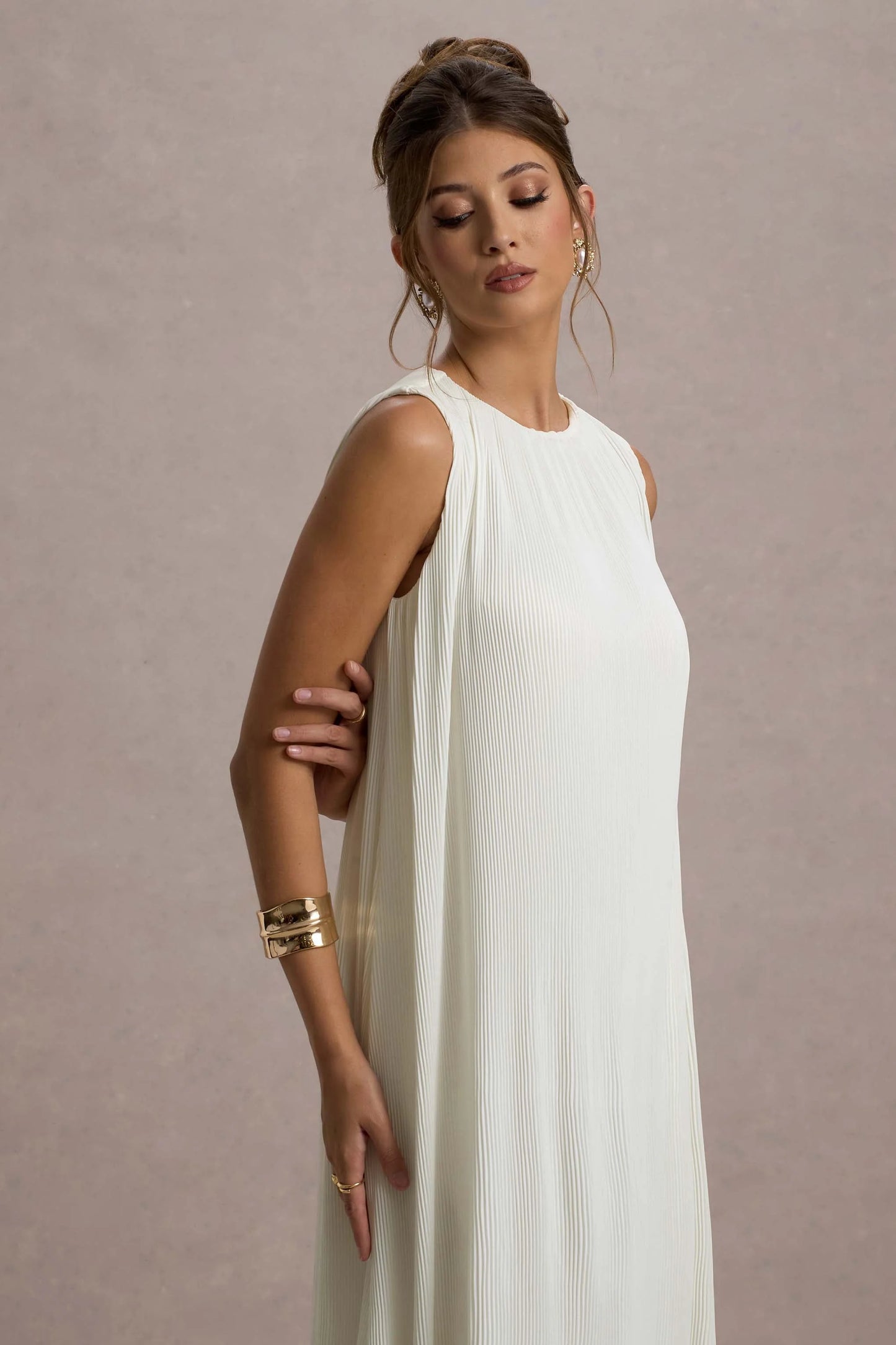 Hazelle | Cream Chiffon A-Line Ruffled Maxi Dress