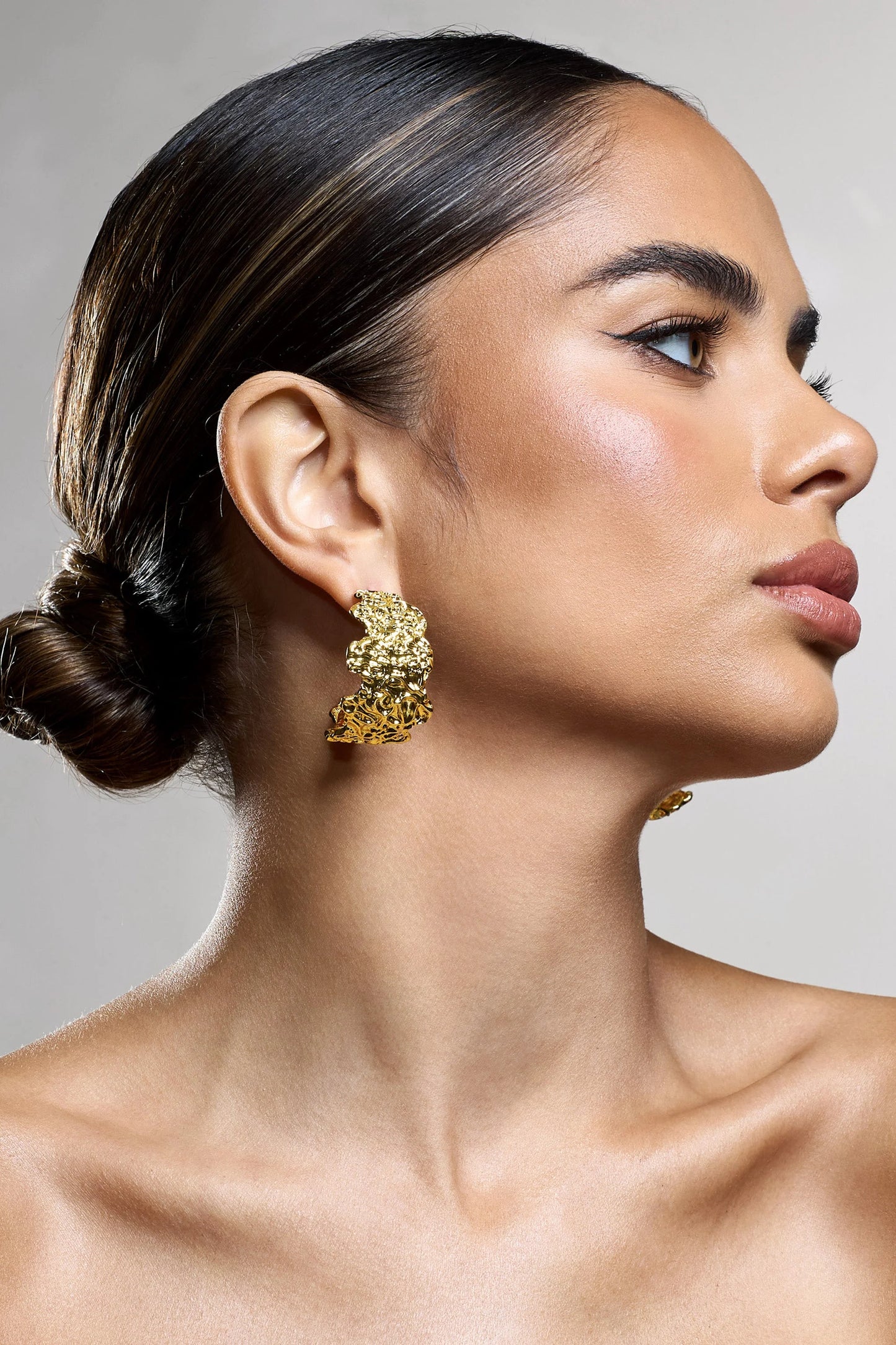 Hermione | Gold Textured Chunky Hoop Earrings